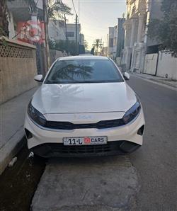 كيا سيراتو